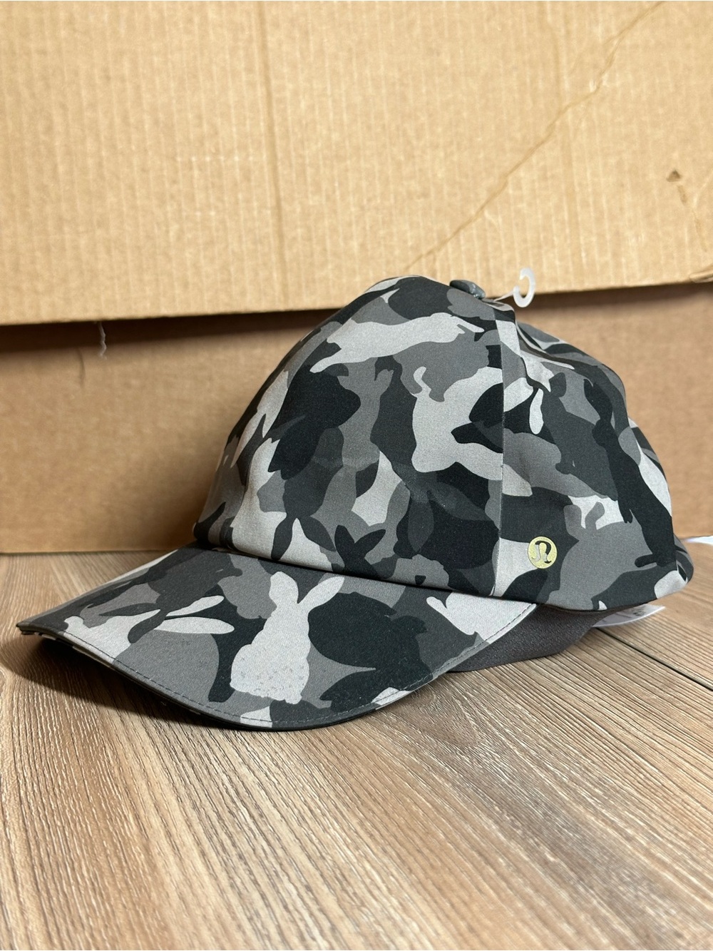 Lululemon fast and free grey camo hat